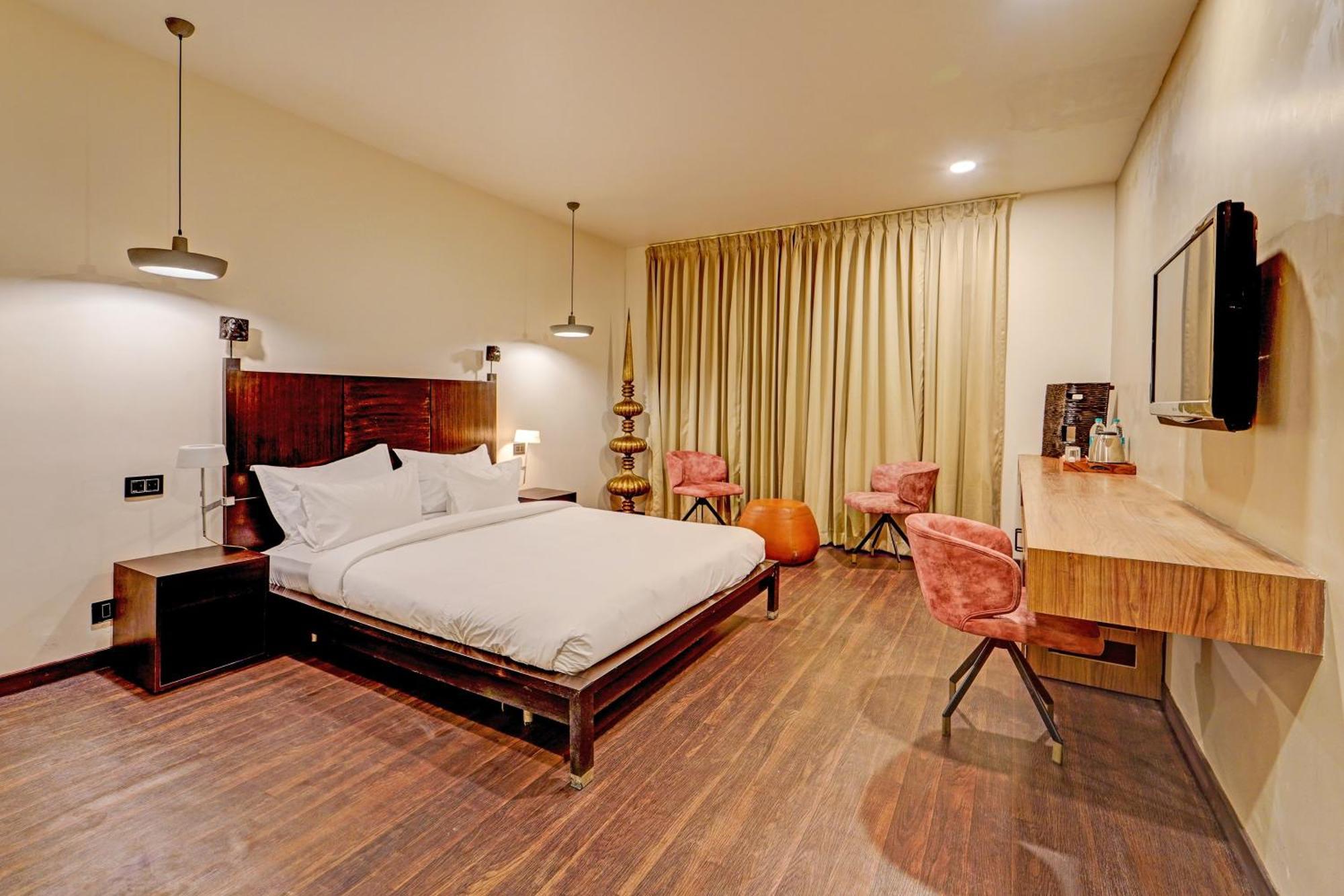Palette - The Slate Nungambakkam Resort 5*